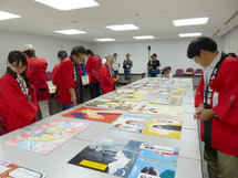 審査会場にて審査中