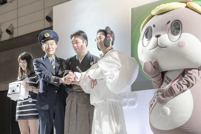 言論コロシアムの様子